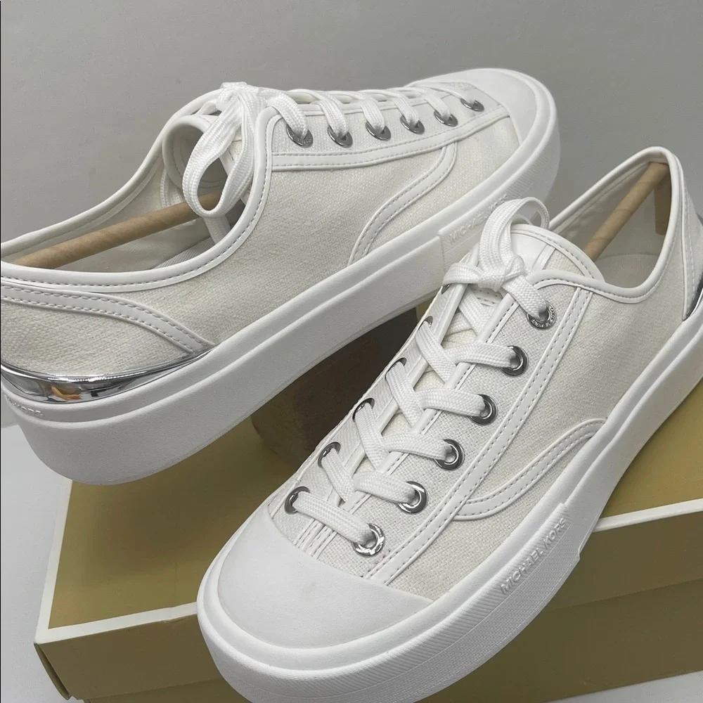 Michael KORS JUDE LACE UP
SMALL WEAVE CANVAS
43S5JUFS2D Sneakers - Picture 10 of 16